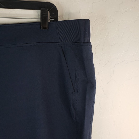 32 Degrees Ankle Pants Women's XXL Stretch Pull-On Hero Navy Elastic Waist New - Picture 6 of 12